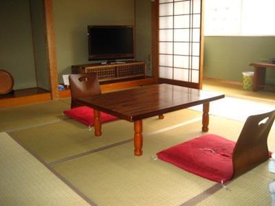 Ryokan Tsuru No Yu 2*