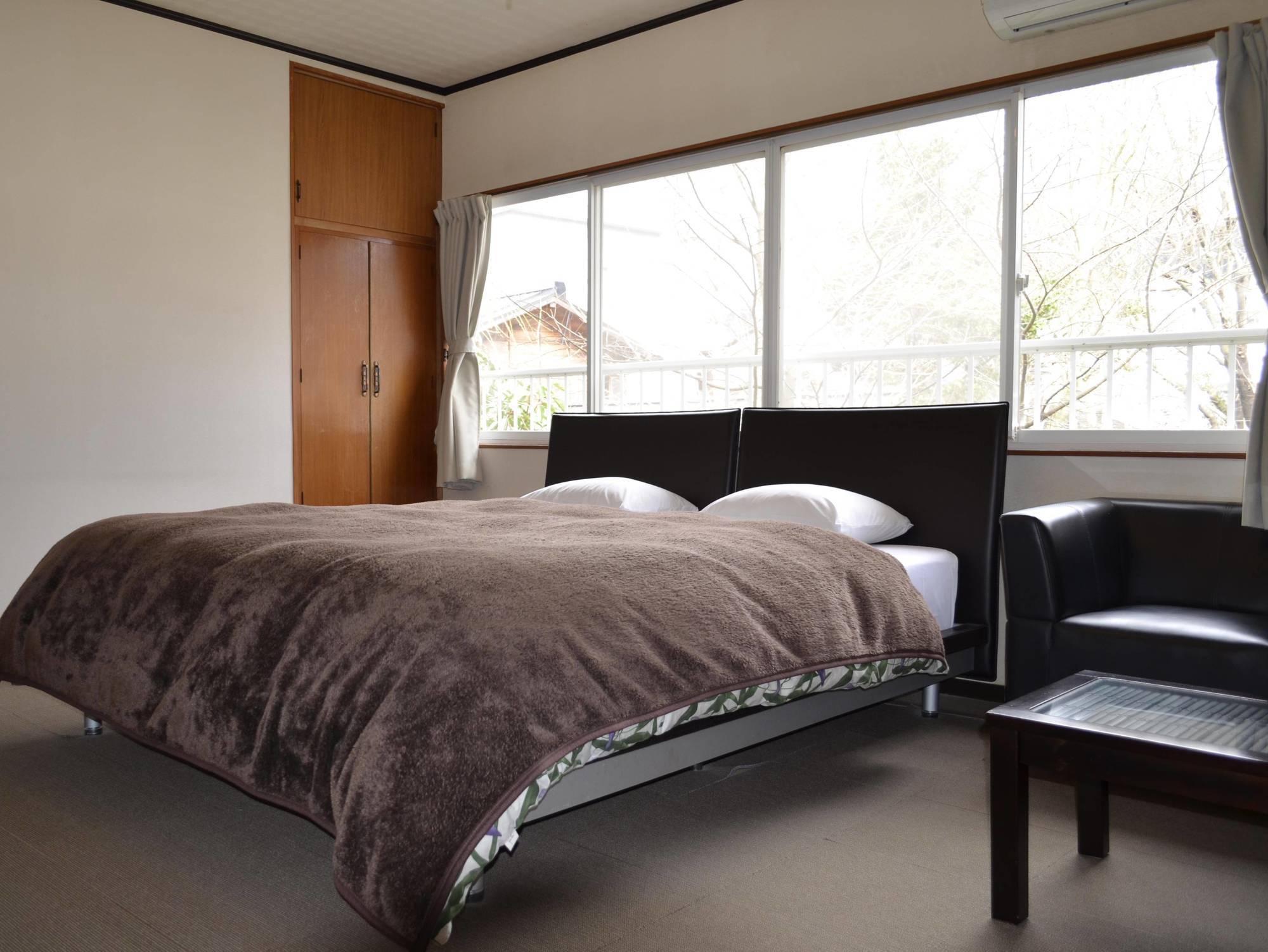 Tsuru No Yu Ryokan